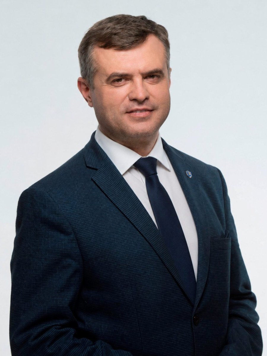 Валентин Степ'юк — Керуючий партнер, адвокат